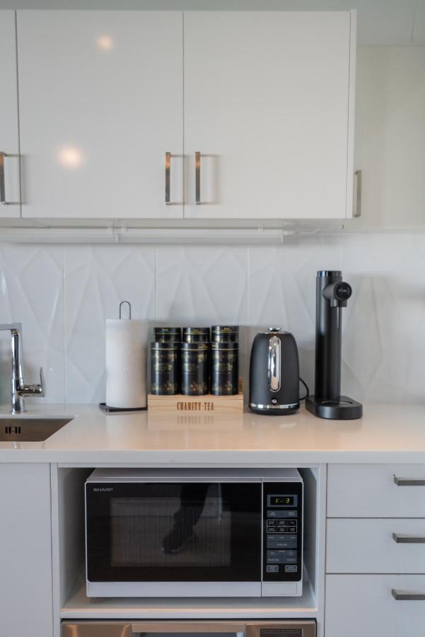 Luxury Apartment - Parking - Hot Tub - Stunning Views Оукланд Екстериор снимка
