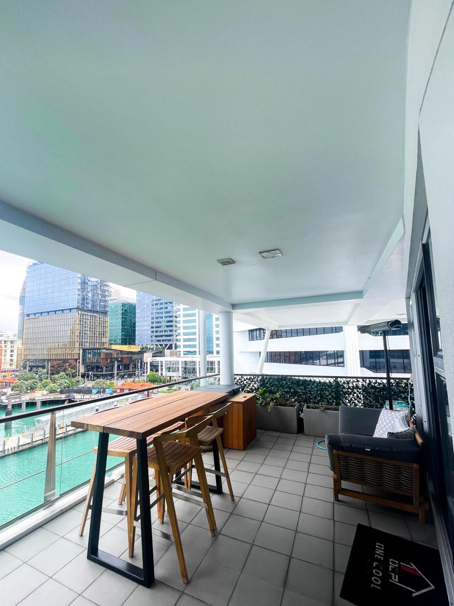 Luxury Apartment - Parking - Hot Tub - Stunning Views Оукланд Екстериор снимка